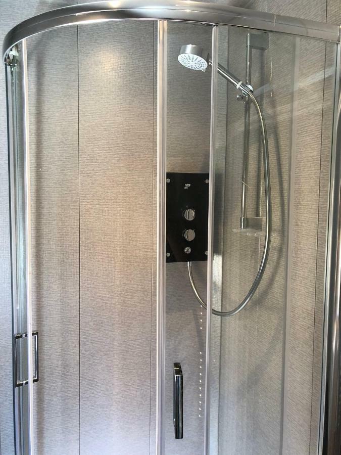 Glasgow Airport Holiday Home بيزلي المظهر الخارجي الصورة
