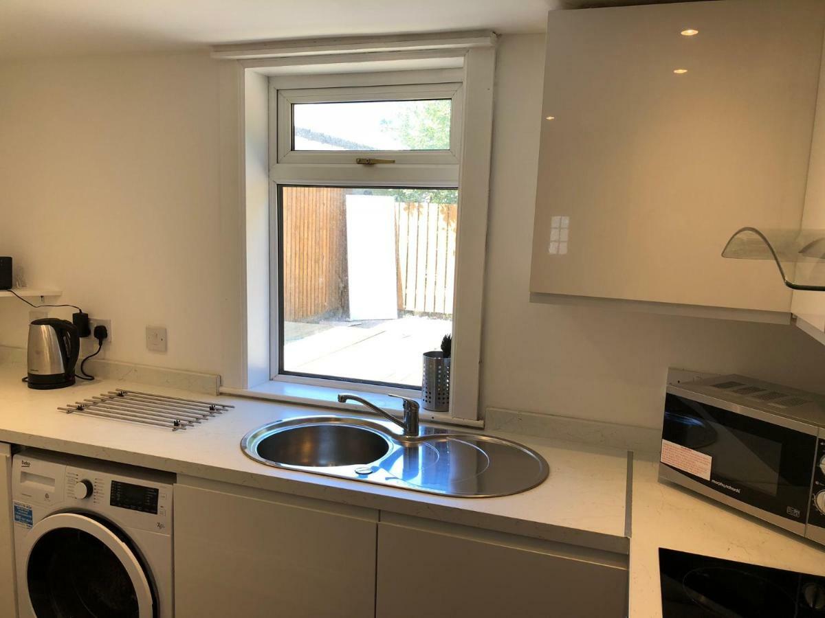 Glasgow Airport Holiday Home بيزلي المظهر الخارجي الصورة